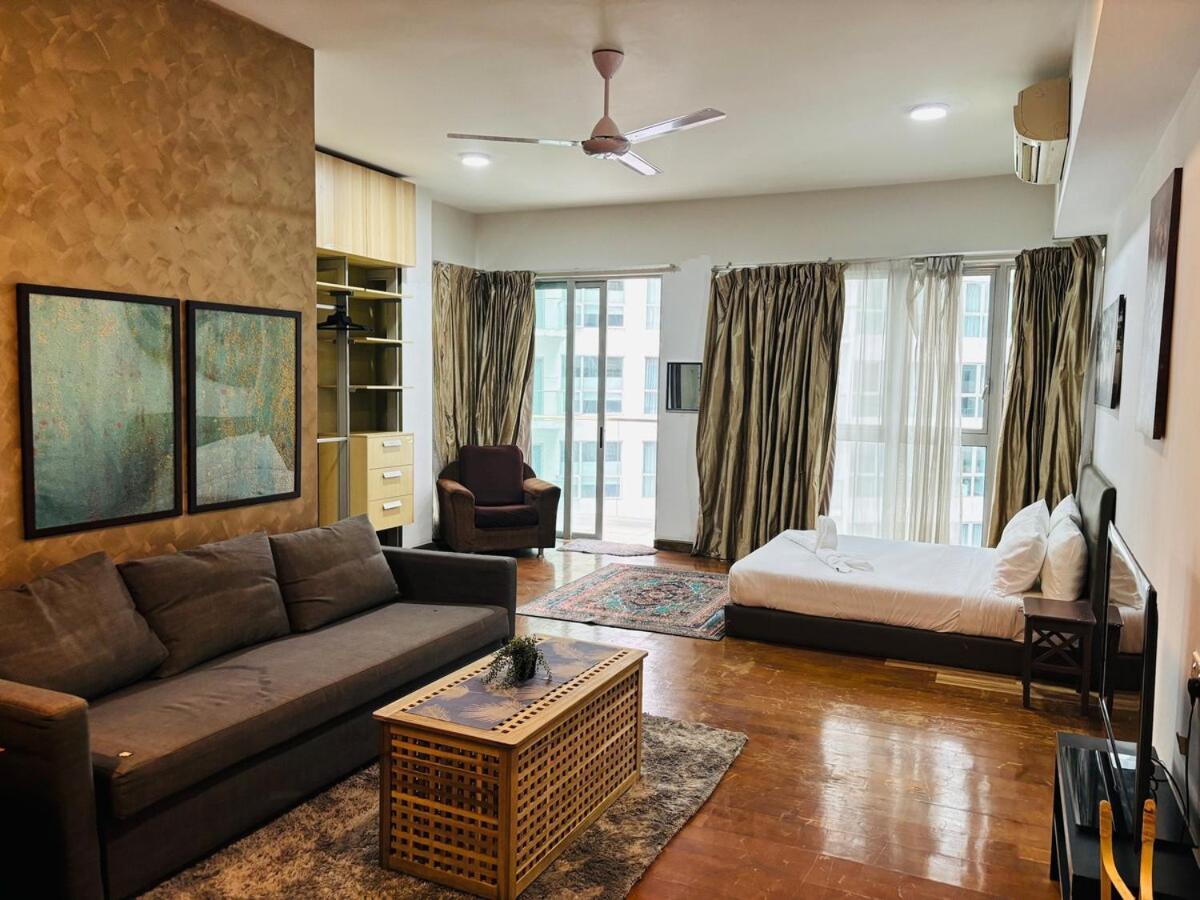 Regalia Upper View By Willow Homes Kuala Lumpur Bagian luar foto
